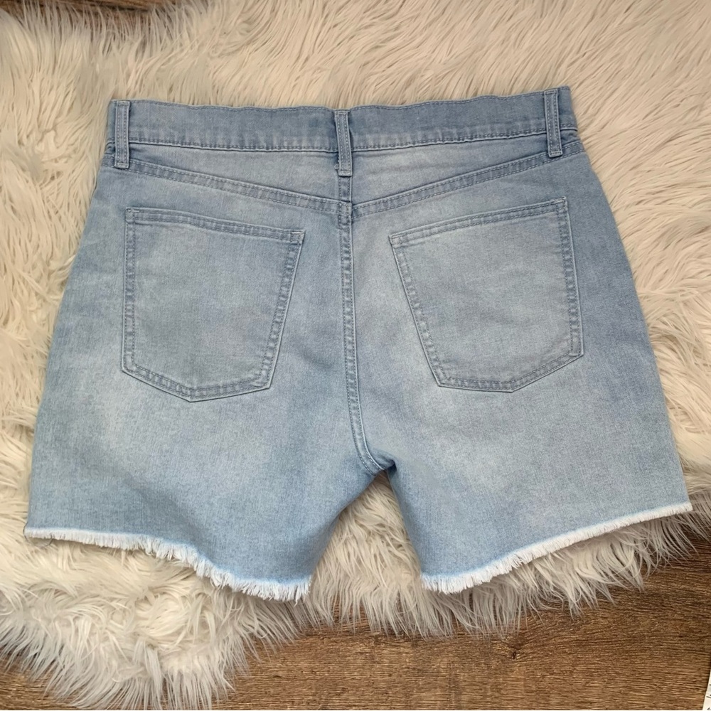 Gap Denim 5” Relaxed Shorts - Picture 9 of 9